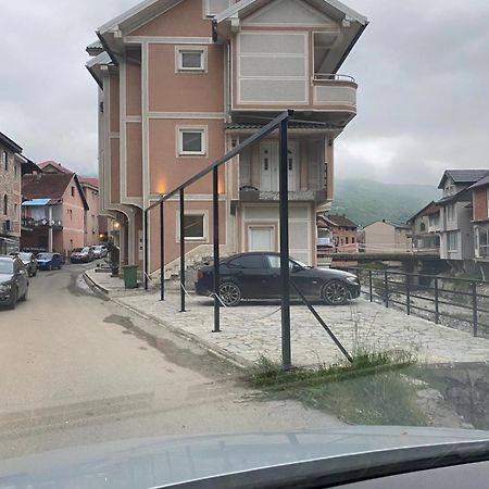 Apartmani Ambiente Plav Buitenkant foto