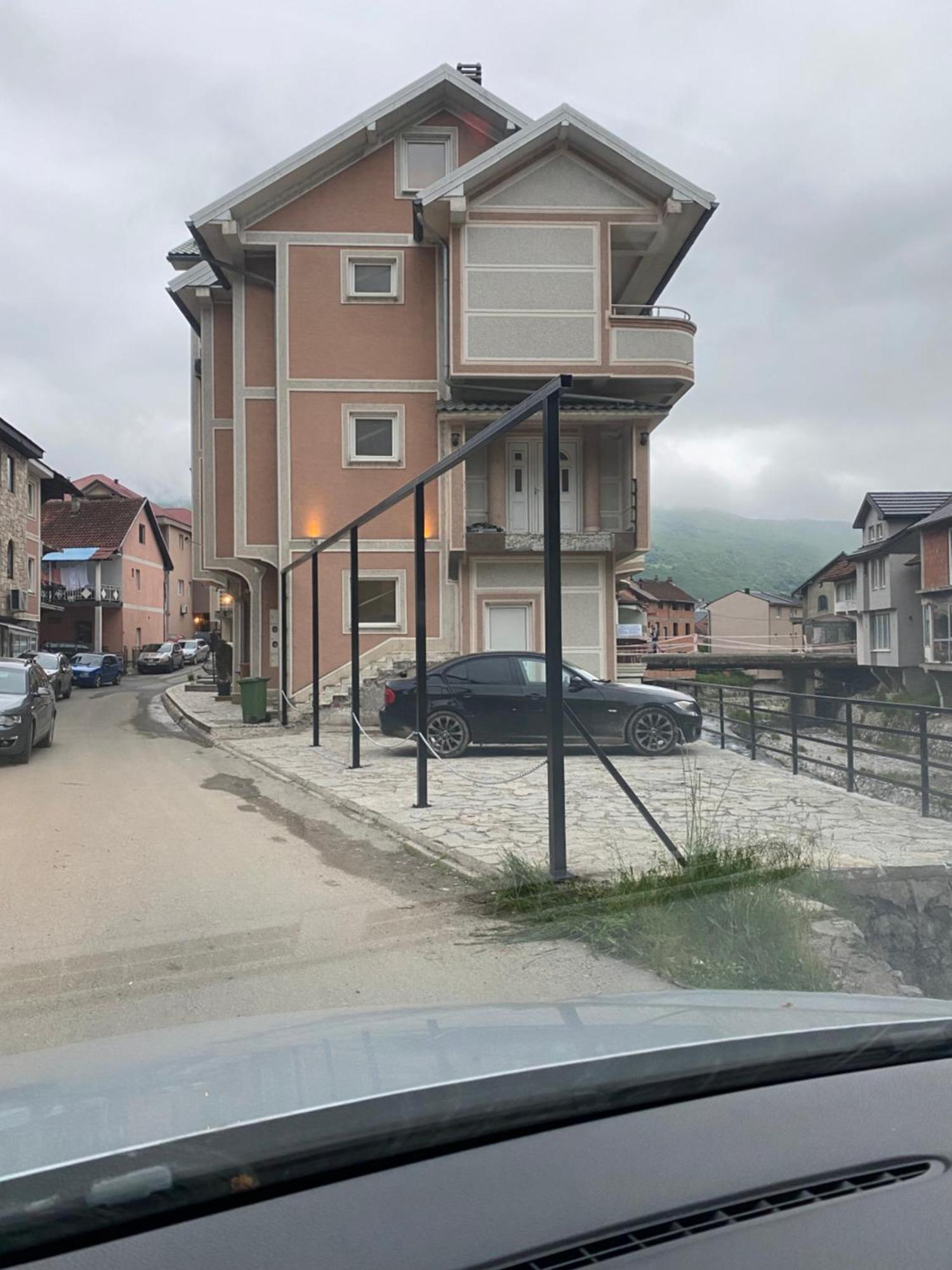 Apartmani Ambiente Plav Buitenkant foto