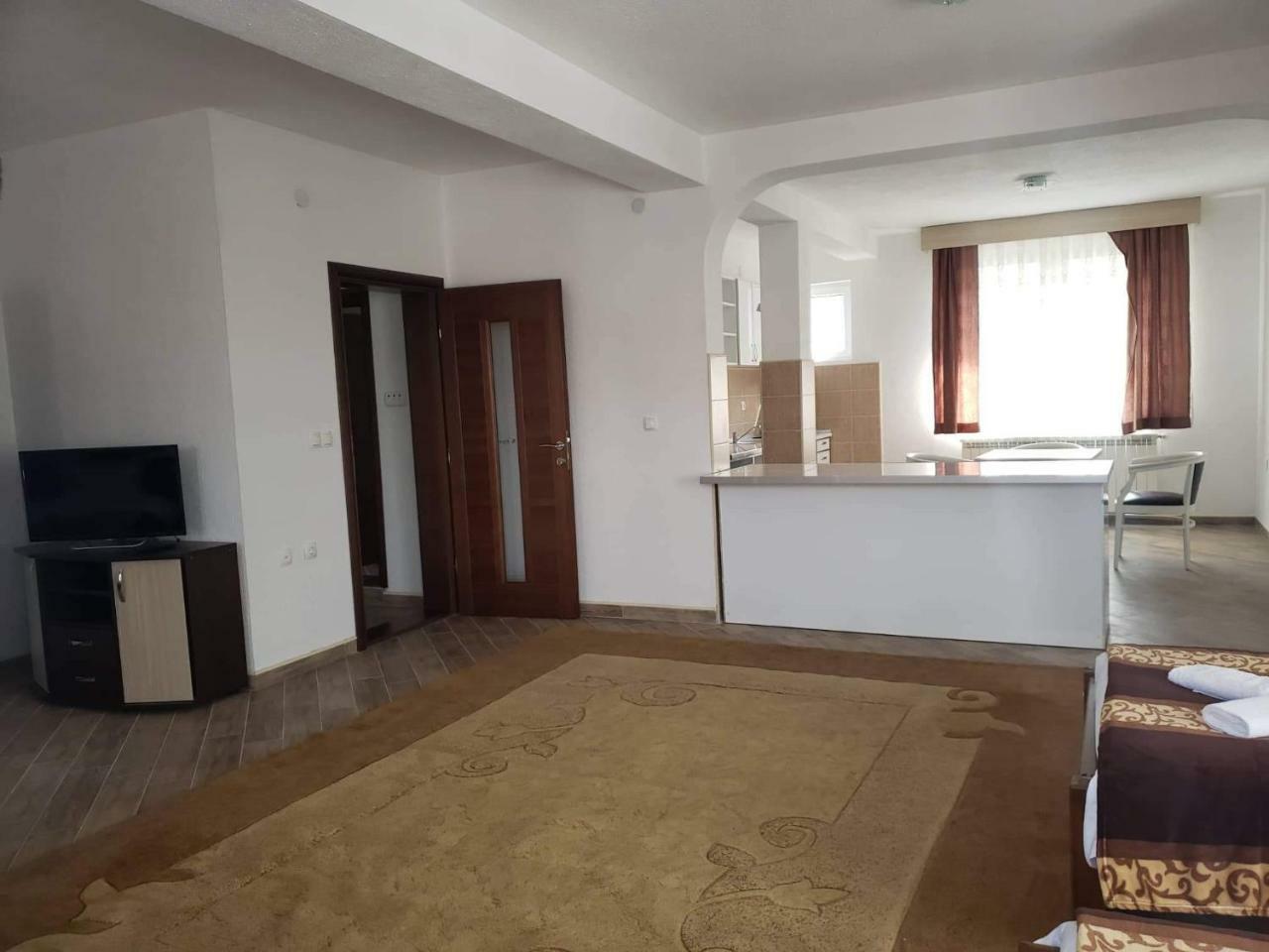 Apartmani Ambiente Plav Buitenkant foto