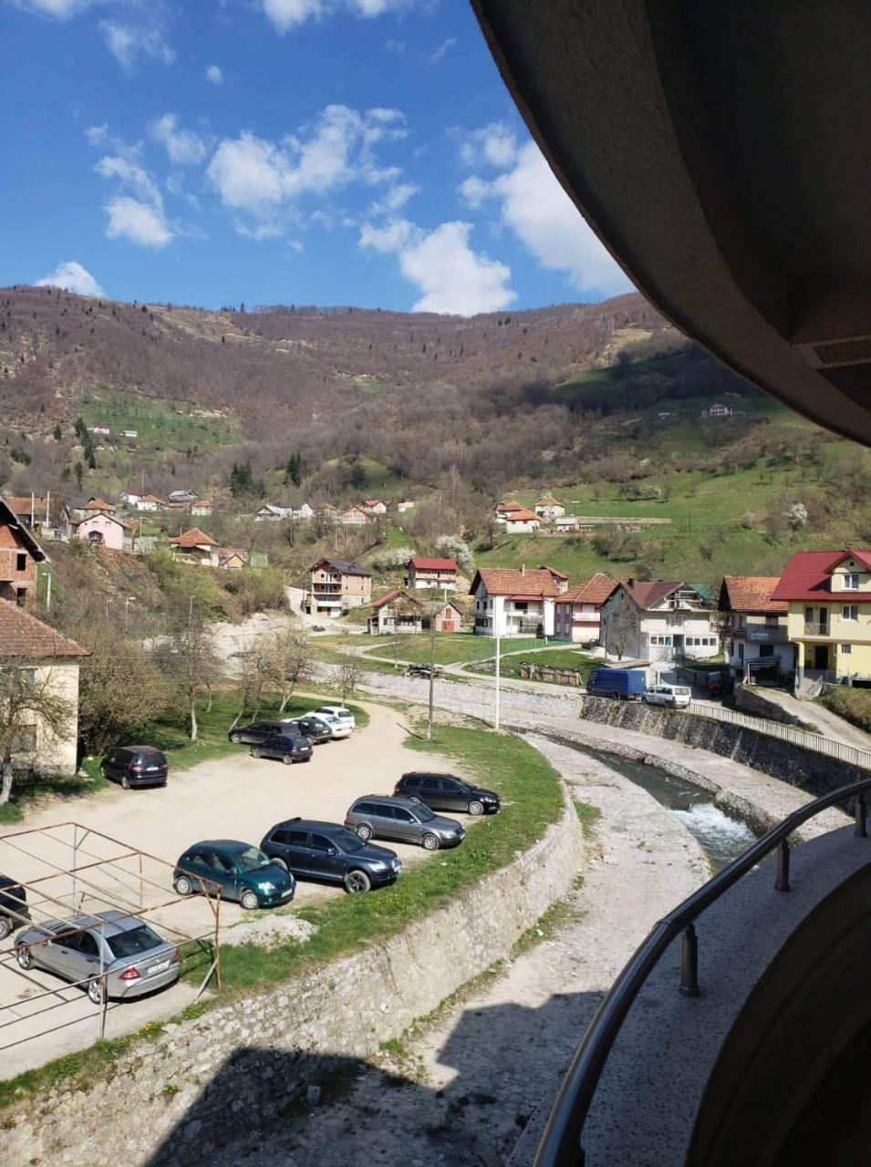 Apartmani Ambiente Plav Buitenkant foto