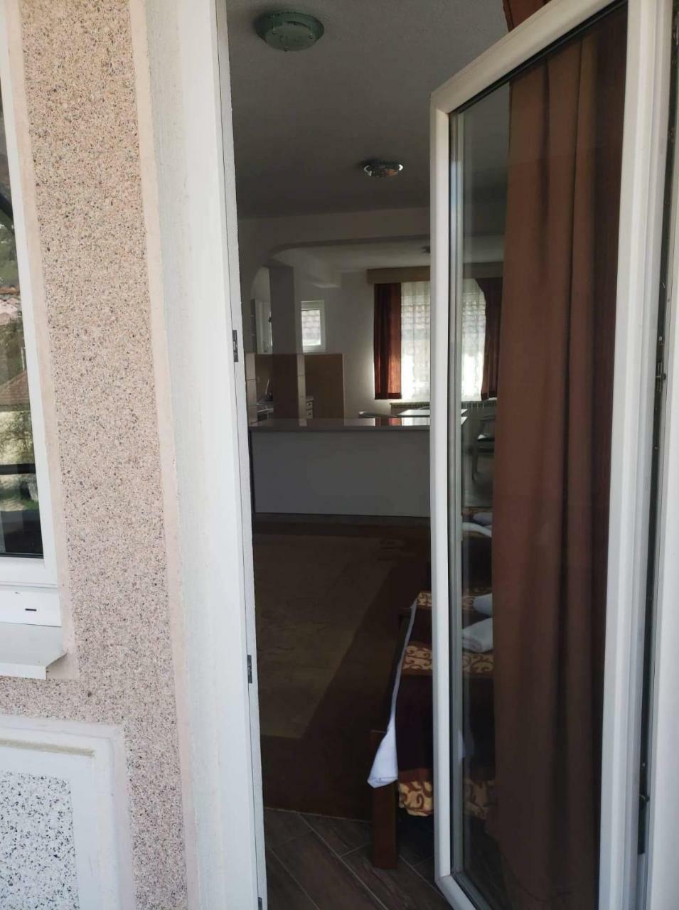 Apartmani Ambiente Plav Buitenkant foto