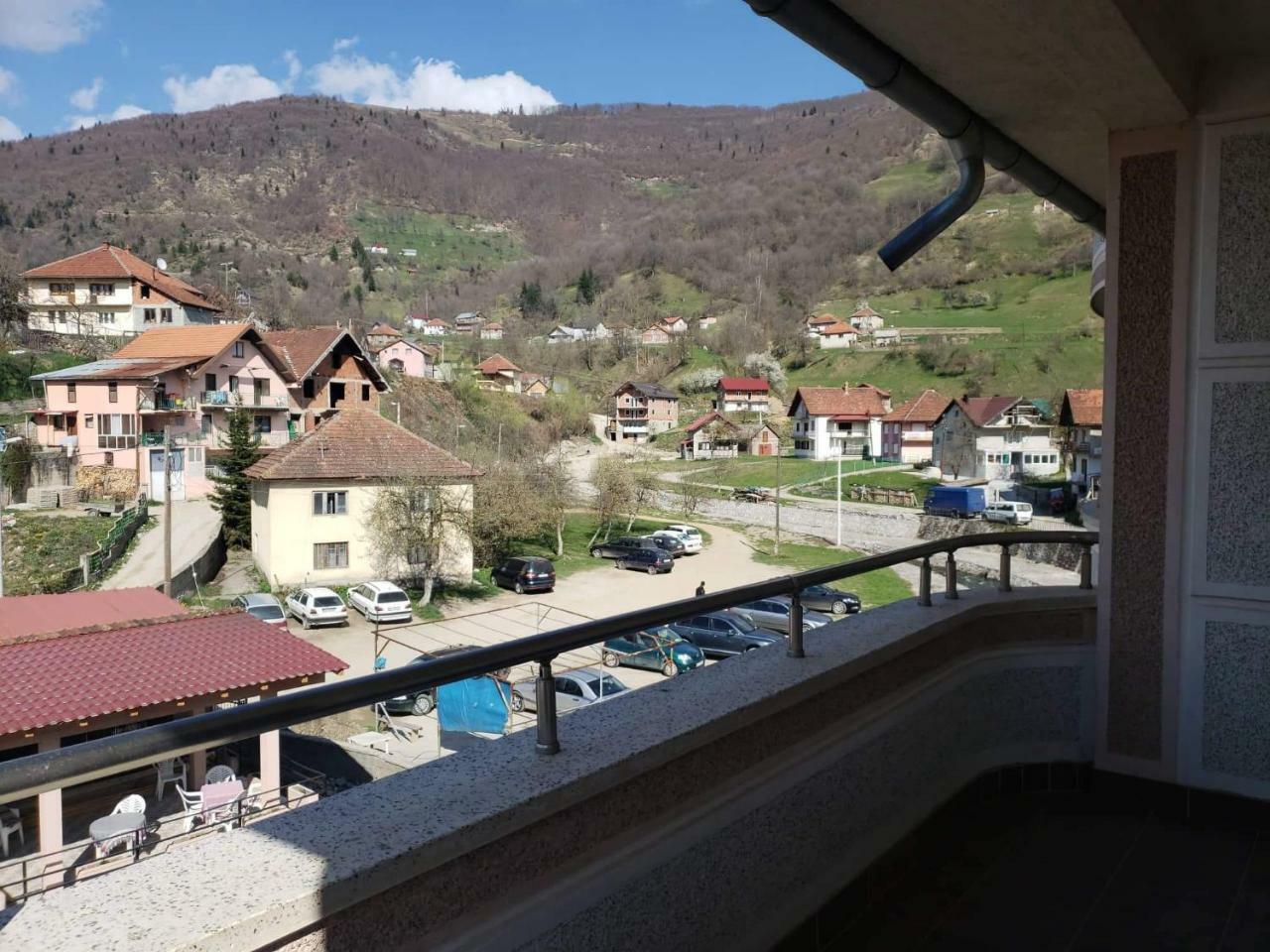 Apartmani Ambiente Plav Buitenkant foto