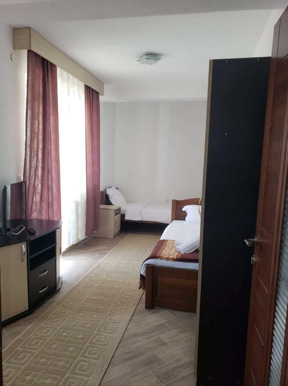 Apartmani Ambiente Plav Buitenkant foto